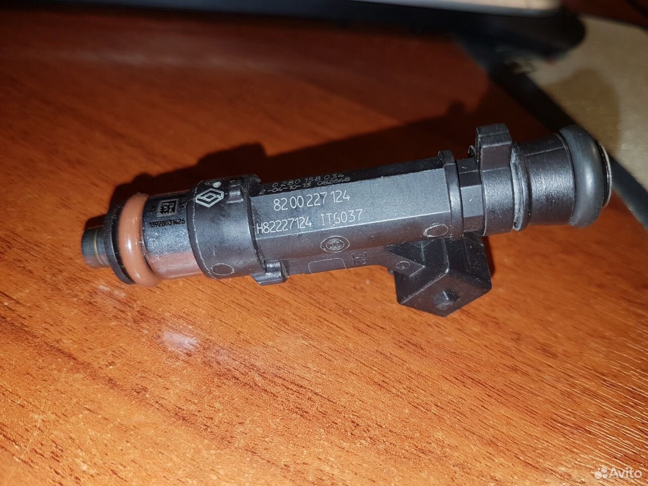 форсунки рено логан 1. зит 8200227124 фото. с. логан топливные форсунки. форсунки ваз ларгус.