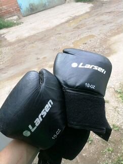 Боксерские перчатки larsen