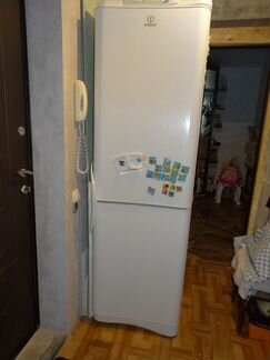 Холодильник б\у