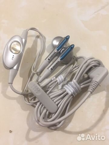 Наушники samsung
