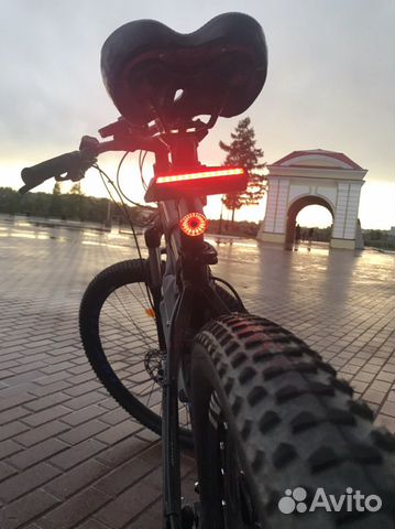 Задний фонарь для велосипеда