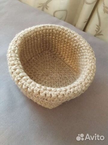 Корзина вязаная