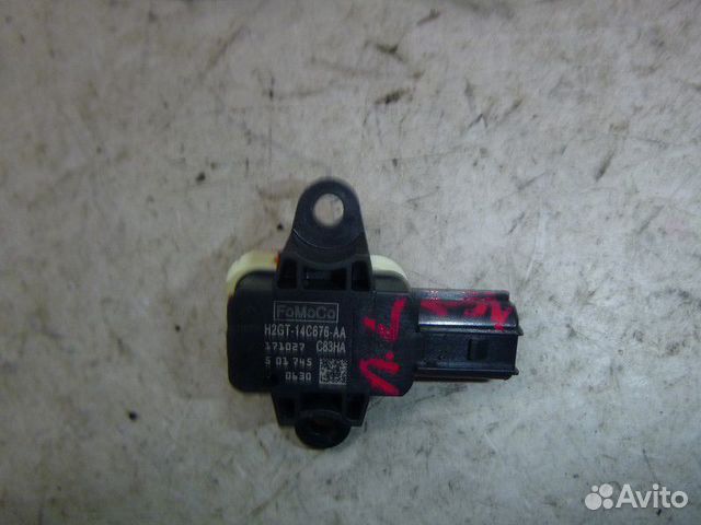 Датчик AIR BAG ford kuga II 2012