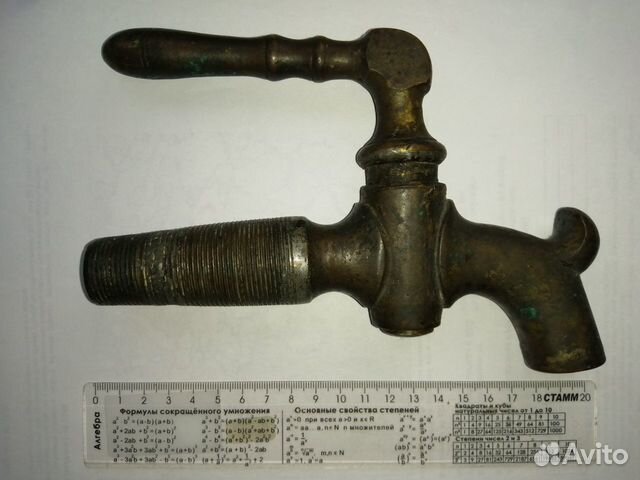 Кран бочковой старинный