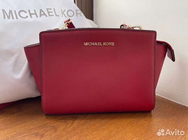Оригинальная сумка crossbody от Michael Kors Selma