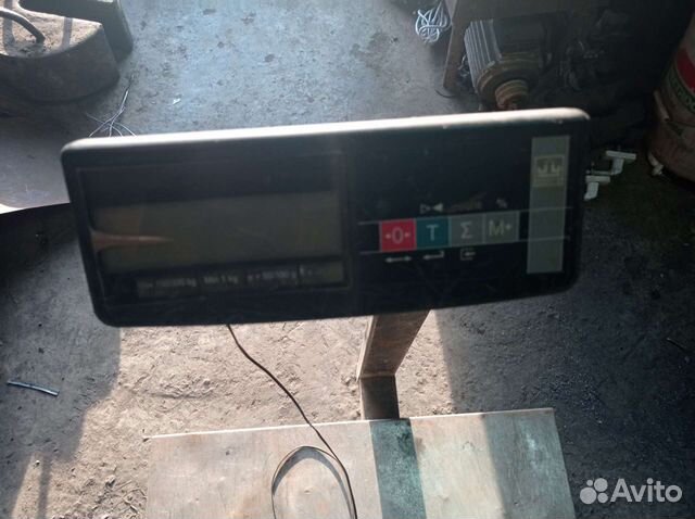 Весы напольные электронные бу