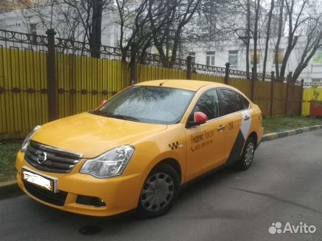 Такси подольск. Nissan Almera Taxi. Желтый Nissan Almera. Ниссан Альмера жёлтая такси. Nissan Almera Яндекс такси.