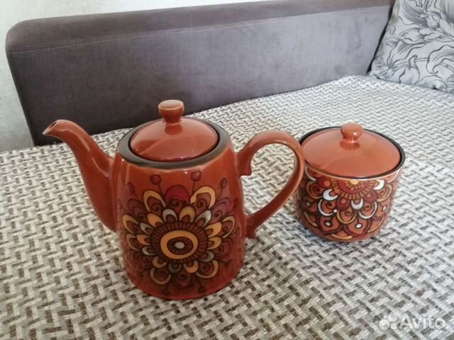 Заварочный чайник с сахарницей