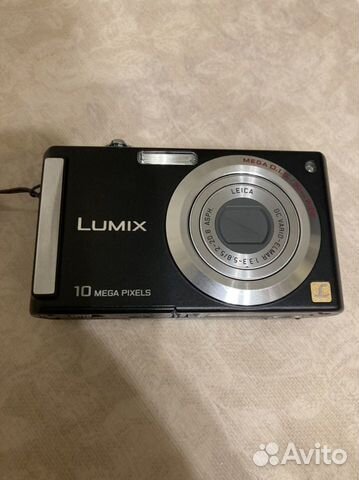 Компактный фотоаппарат