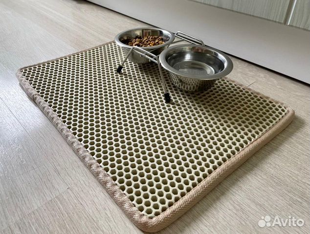 Коврик под миску