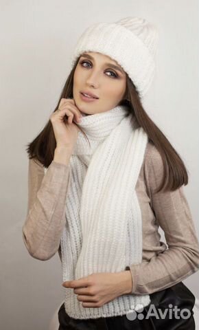 Комплект шапка и шарф женский