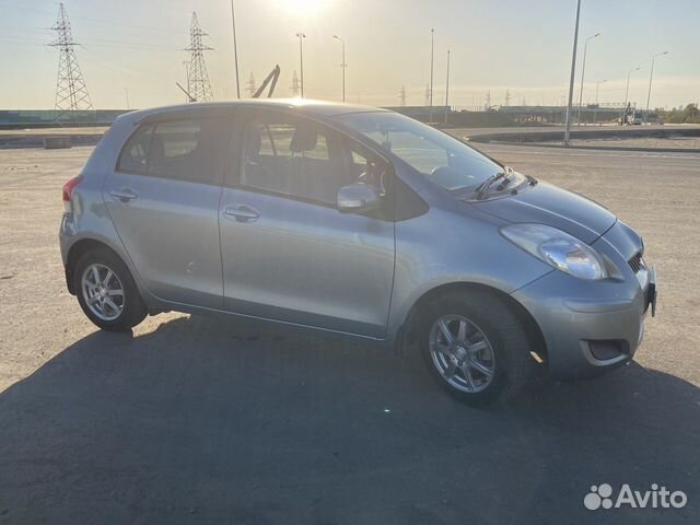 Toyota Vitz 1.3 CVT, 2008, 104 000 км