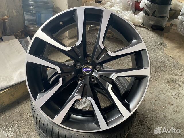 Новые оригинальные диски Volvo XC60 R22