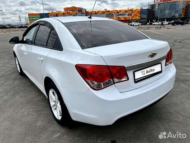 Chevrolet Cruze 1.6 AT, 2011, 126 000 км