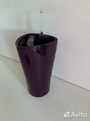 Горшки и кашпо цветочные разные