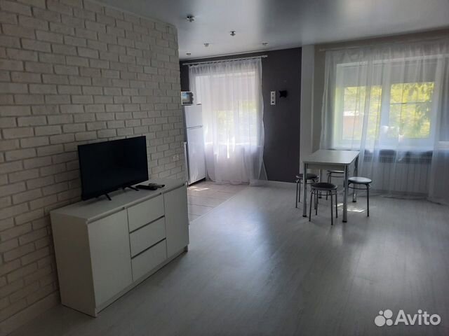 

1-к. квартира, 45 м², 2/5 эт.