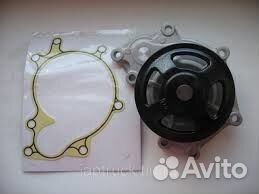 Помпа Mitsubishi Fuso Canter 4M50 Помпа Mitsubishi Fuso Canter 4M50