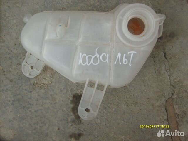 Chevrolet Cobalt расширительный бачок Chevrolet Cobalt расширительный бачок