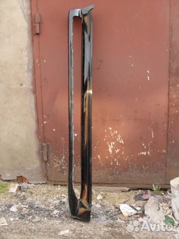 Lexus LX570 накладка подножки R Lexus LX570 накладка подножки R