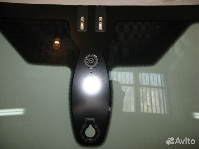 Лобовое стекло ford focus III с обогревом и дд Лобовое стекло ford focus III с обогревом и дд