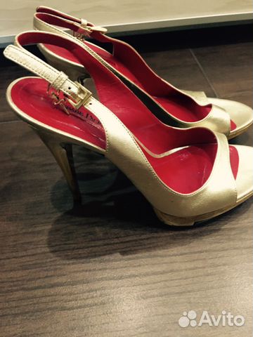 Босоножки Cesare Paciotti 38р Босоножки Cesare Paciotti 38р