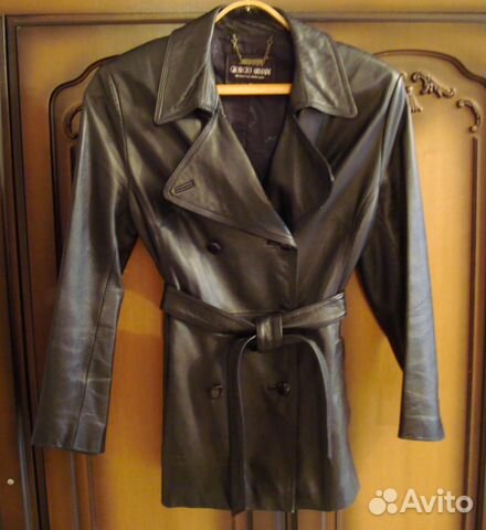 Giorgio Armani. Куртка кожаная женская