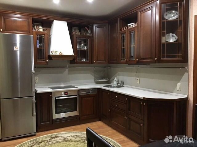 

2-к. квартира, 75 м², 2/10 эт.