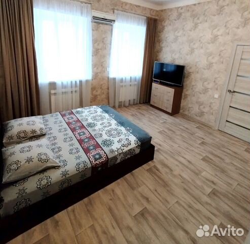 

1-к. квартира, 35 м², 1/1 эт.