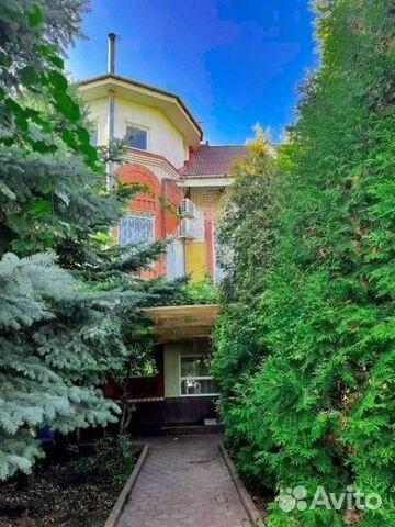 

Коттедж 100 м² на участке 5 сот.