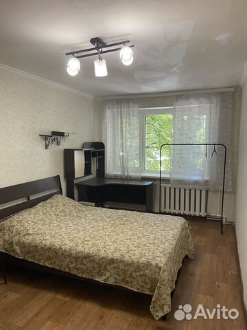 

1-к. квартира, 32 м², 2/5 эт.