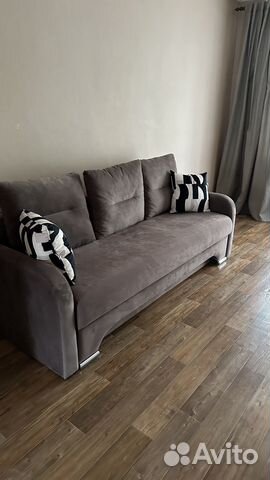 

1-к. квартира, 49 м², 4/4 эт.