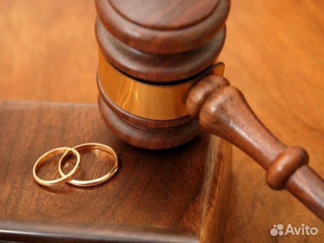 Как оплачиваются услуги адвоката в суде поверхности