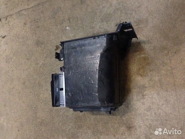 Холодильник в консоль Range Rover Sport 1