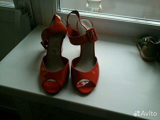 Оранжевые босоножки 40-41р Оранжевые босоножки 40-41р