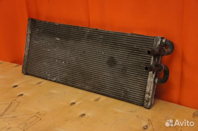 Радиатор дополнительный BMW F01 F02 F03 F04 Радиатор дополнительный BMW F01 F02 F03 F04