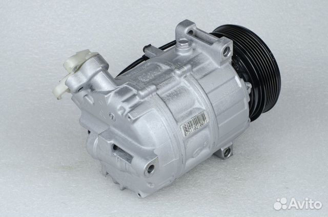 Компрессор кондиционера Volvo XC90 S80 V8 36002114