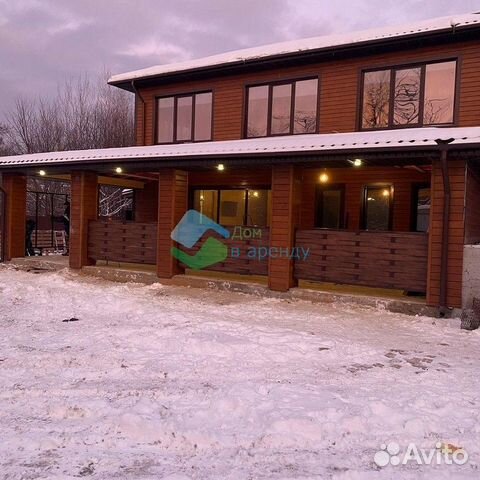 

Коттедж 240 м² на участке 6 сот.