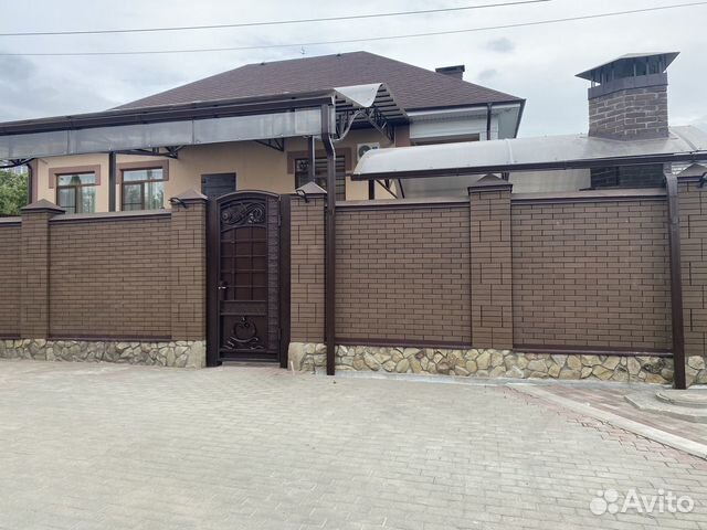 

Дом 271 м² на участке 6 сот.