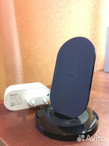 Беспроводная зарядная подставка Nokia DT-910