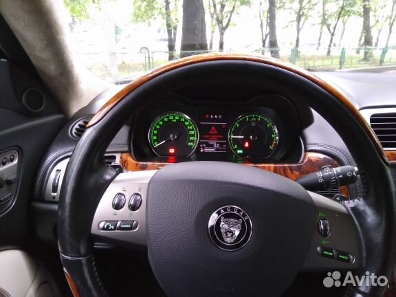 Аренда авто/прокат BMW 420D и Jaguar XKR Аренда авто/прокат BMW 420D и Jaguar XKR