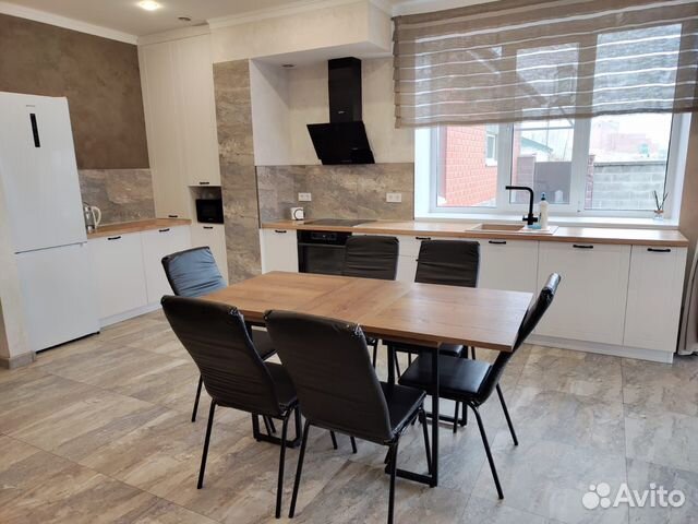 

3-к. дом, 150 м²