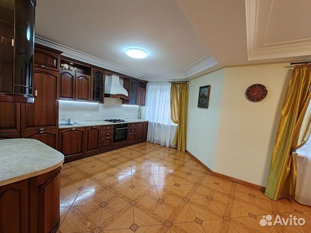 

4-к. квартира, 185 м², 4 кровати