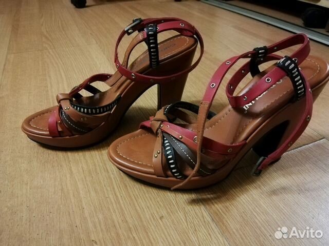 Босоножки Karlo Pazolini