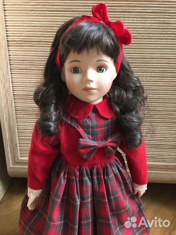 Фарфоровая кукла Фарфоровая кукла