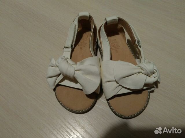 Сандали Zara + шлепки Zara Сандали Zara + шлепки Zara