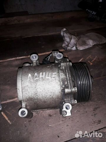 Компрессор кондиционера Mitsubishi Lancer