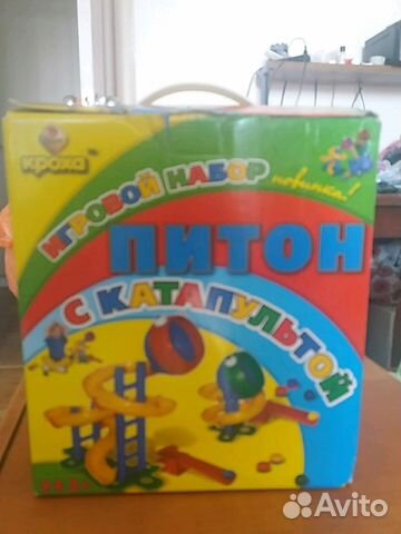 Игровой набор с катапультой Игровой набор с катапультой