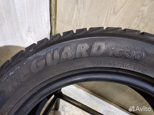 Yokohama Ice Guard IG30 (4 шт) 215/55 R16 Yokohama Ice Guard IG30 (4 шт) 215/55 R16