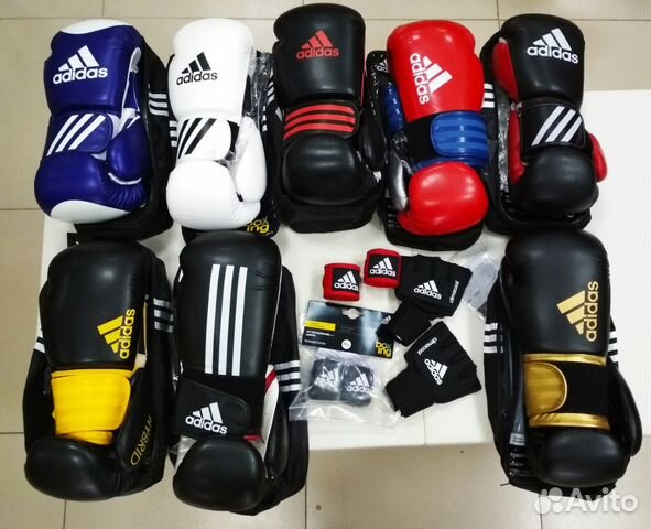 Перчатки боксерские Adidas 10.12.14.16 унций
