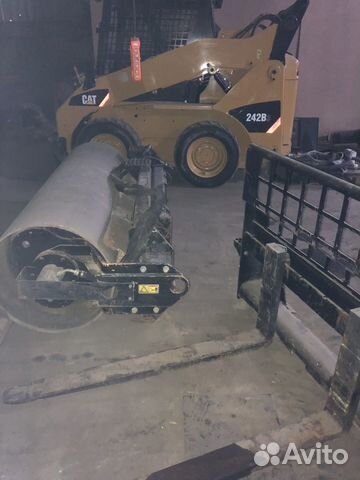 Услуги Мини-погрузчиков и Мини-экскаваторов Услуги Мини-погрузчиков и Мини-экскаваторов